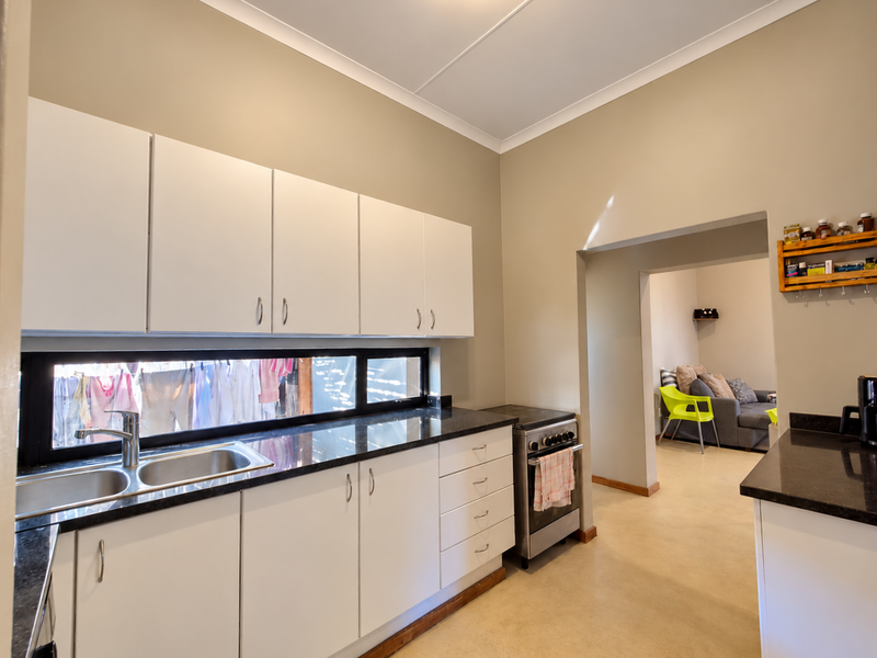 3-Bedroom Townhouse for Sale in The Village – Hoedspruit Wildlife Estate - Photo 7