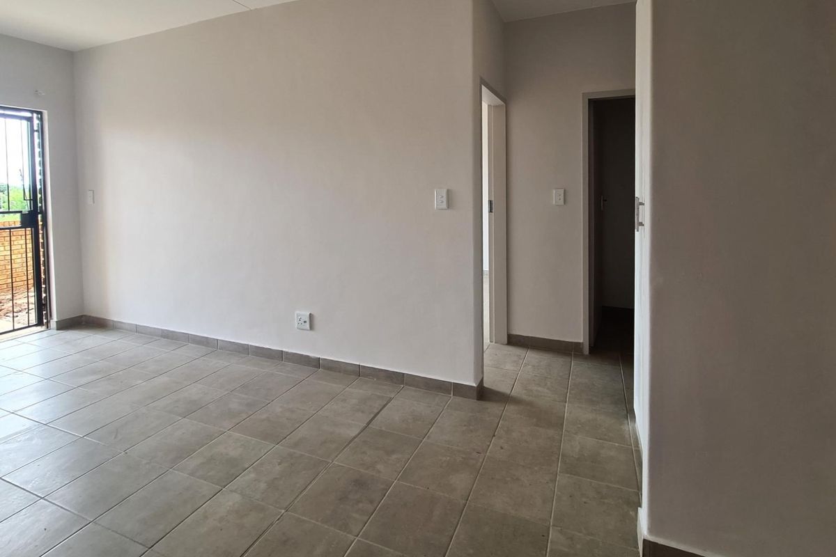 2Bed - Ground Floor Apartment - Photo 5