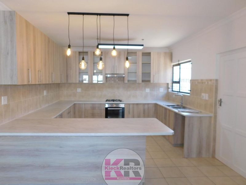 Henties Bay: Newly Renovated 3 Bedroom home For Sale - Photo 3