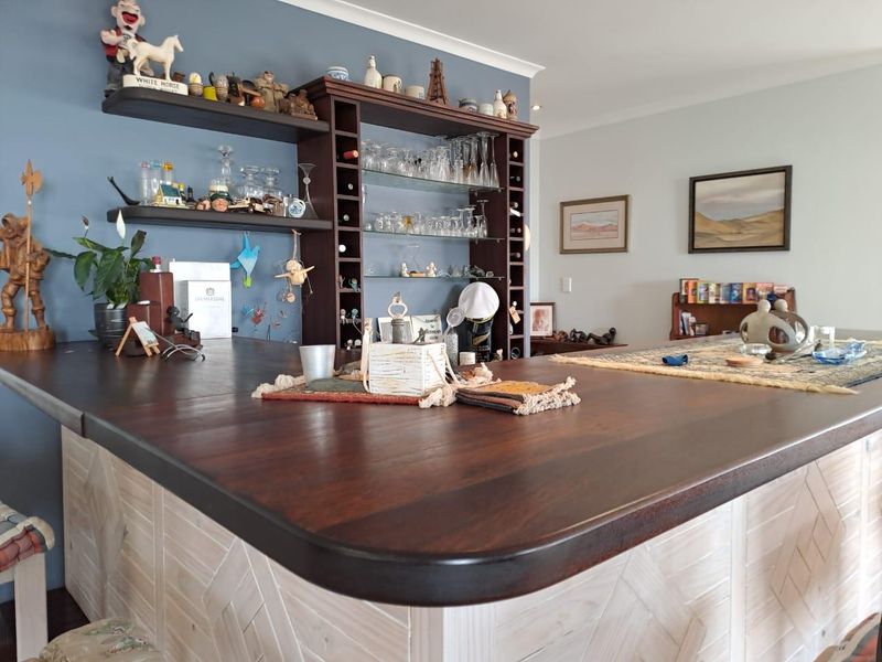 Dream Beach House in Swakopmund: Coastal Luxury Meets Family Comfort - Photo 9