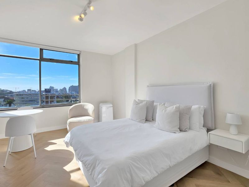 Stylish City Living in the Heart of Kloof Street - Photo 5