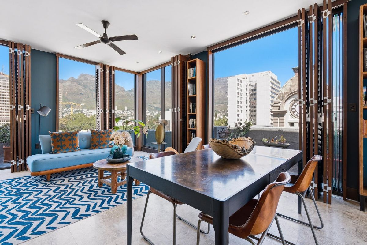 Prime Airbnb Investment | Entire Top Floor | 360° Views - Photo 3