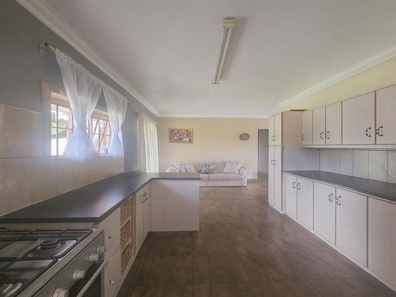 Discover Comfort & Style: Your Dream Home Awaits! - Photo 9