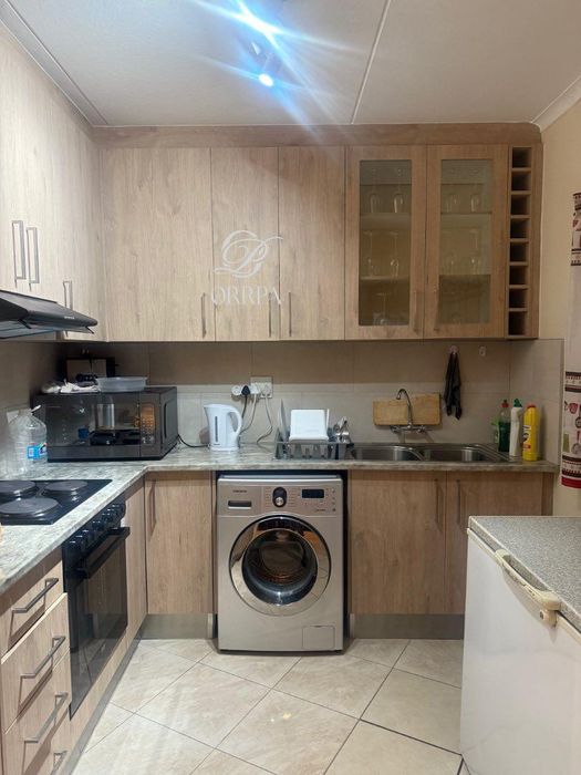 Property #2374183, House Pending Sale in Dorado Park