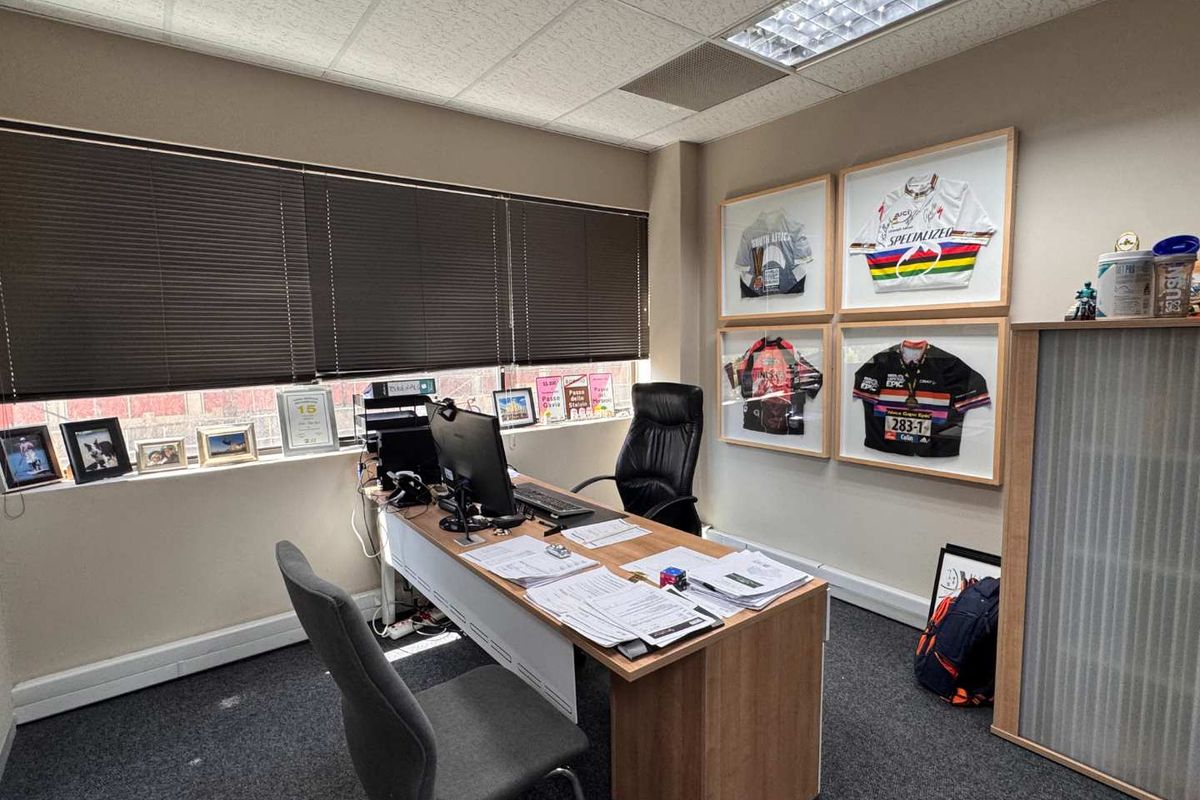 AAA-Grade Full-Floor Office De Waterkant - Photo 3