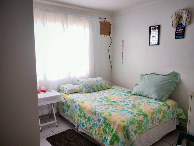 Your Perfect Family Home is Here! - Photo 8