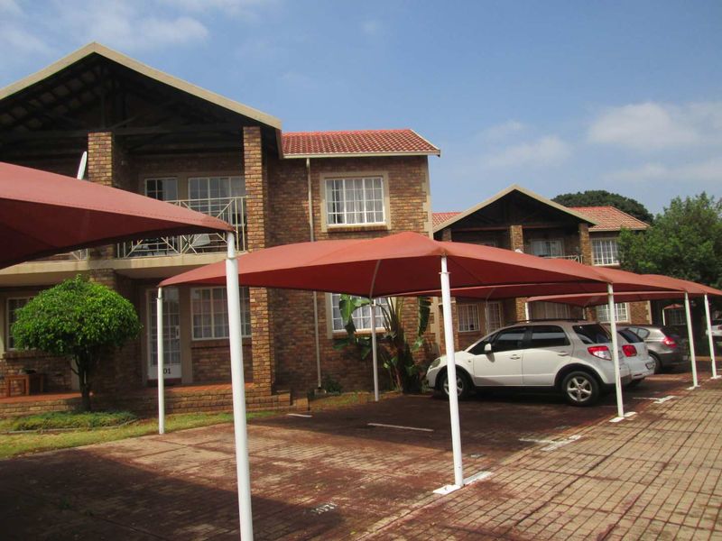 VERY NEAT AND CLEAN BEAUTIFUL ONE BEDROOM TOWN HOUSE FOR SALE IN CENTURION BARGAIN - Photo 3