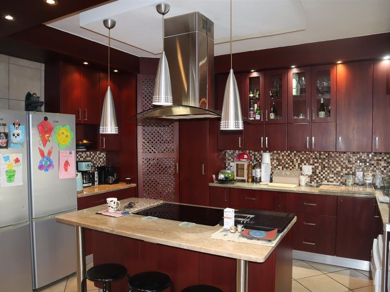 Fantastic Buy in Pioneers Park. - Photo 3