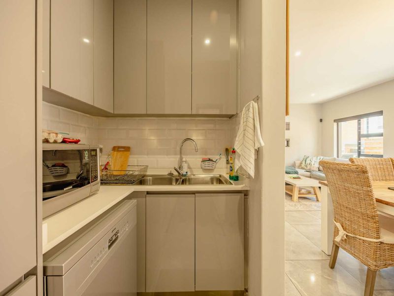 MODERN, SECURE & STYLISH LIVING – THE PERFECT LOCK-UP-AND-GO HOME** - Photo 4