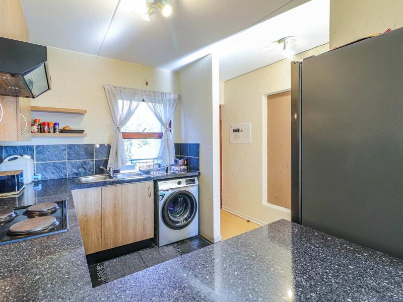 Duplex Living with Two Balconies in the Heart of Ferndale” - Photo 10