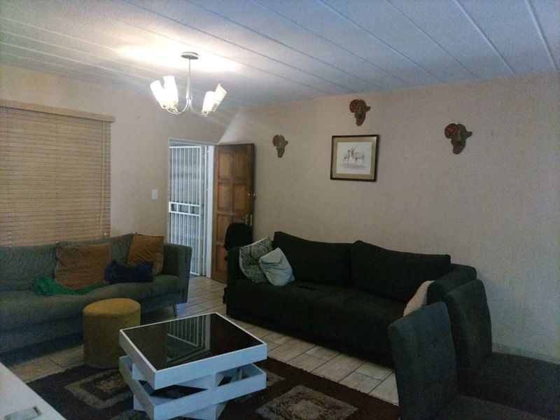 Beautiful townhouse in Linmeyer - Photo 5