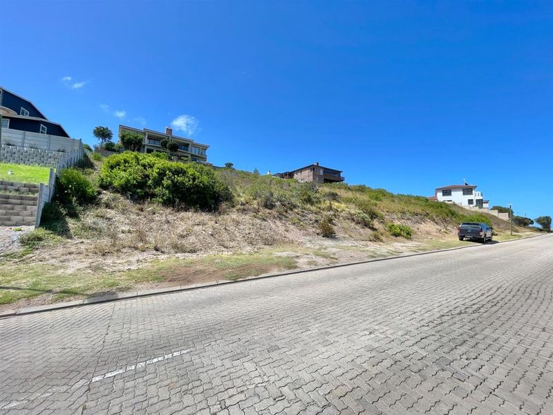 800m2 Elevated Vacant Land For Sale in Island View, Mossel Bay - Photo 9