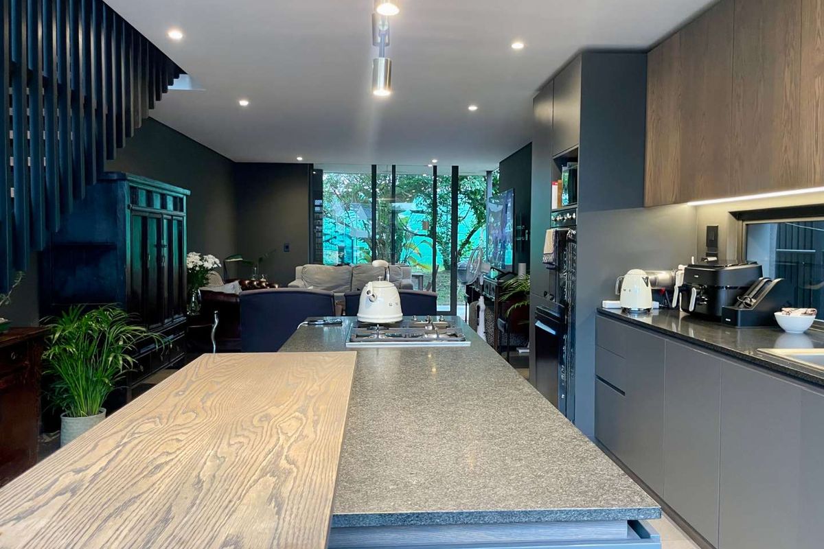 Modern 3 Bedroom Townhouse in Elaleni - Photo 5