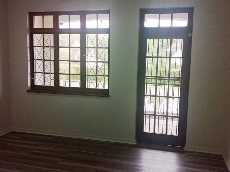 Flexible 75m2 Office / Retail Space to Rent - Photo 6