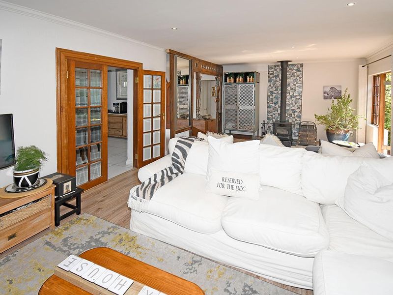 SECURE SERENE SANCTUARY - Photo 3