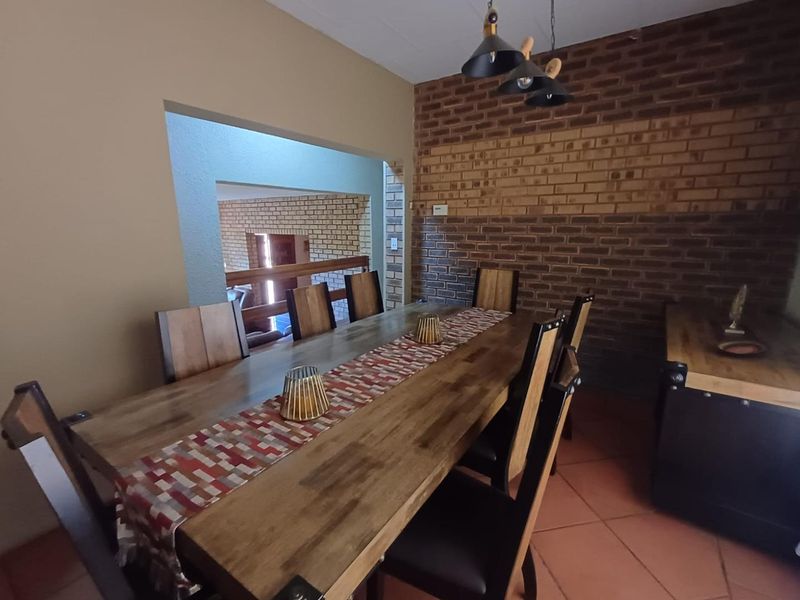 Glenvista,4 Bedroom house with study - Photo 7