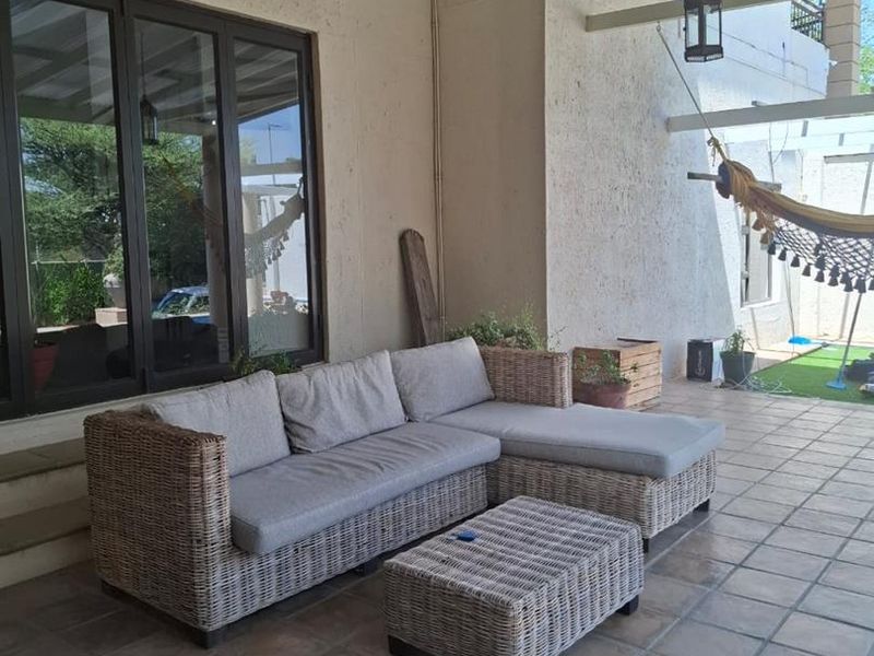 Exceptional Home for Sale in Suiderhof. - Photo 4