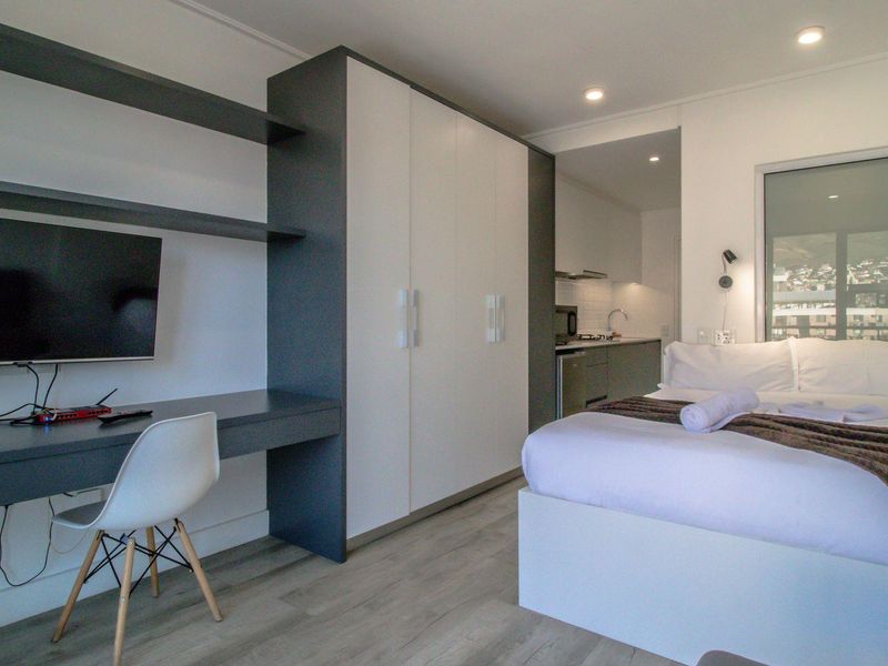 Modern Studio Apartment in Woodstock - Photo 4