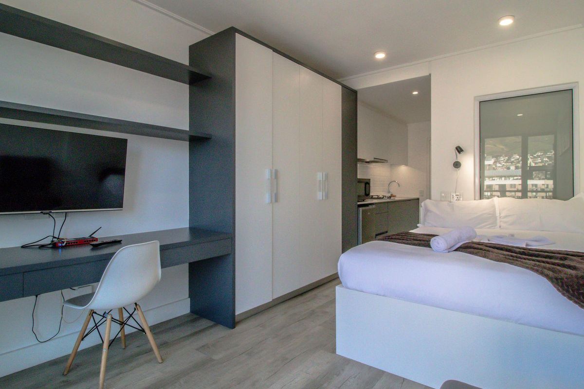 Modern Studio Apartment in Woodstock - Photo 4