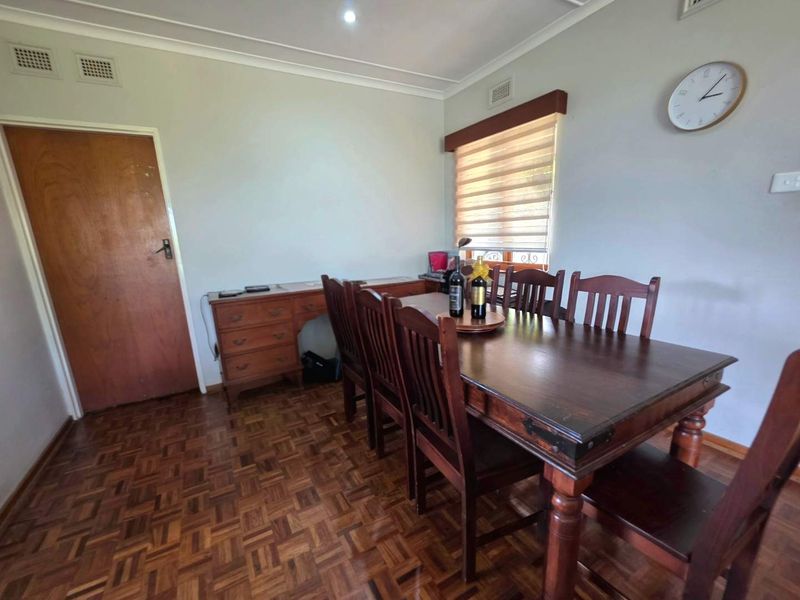 5 Bedroom Family Home FOR SALE in Northdene! - Photo 9