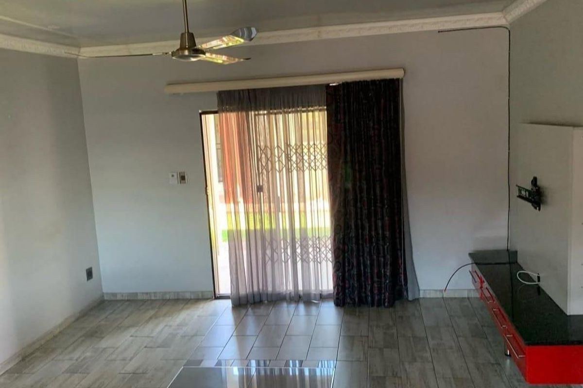 3 Bedroom In A Safe & Secured Complex For Rental - Photo 4