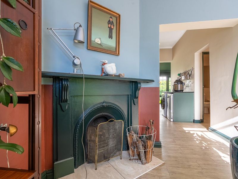 Charming 2-Bedroom Semi-Detached Home in Newlands Village. - Photo 7