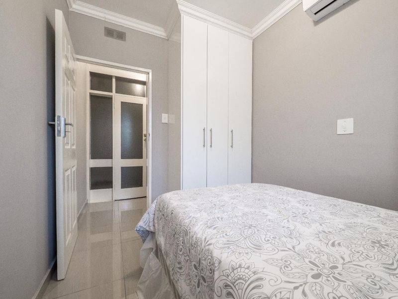 Fully Renovated 2-Bedroom, 2-Bathroom Apartment!! - Photo 9
