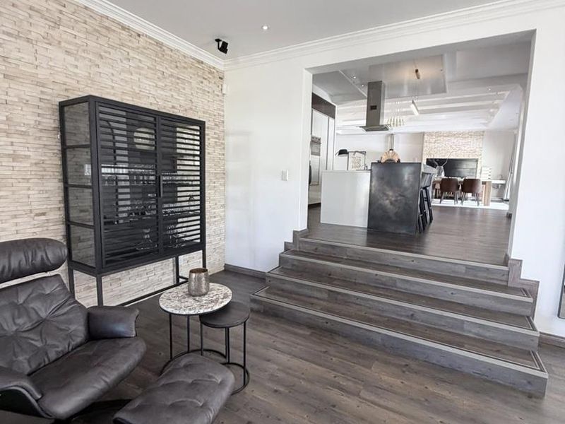 Olympia- To Let-N$70 000 - Photo 4