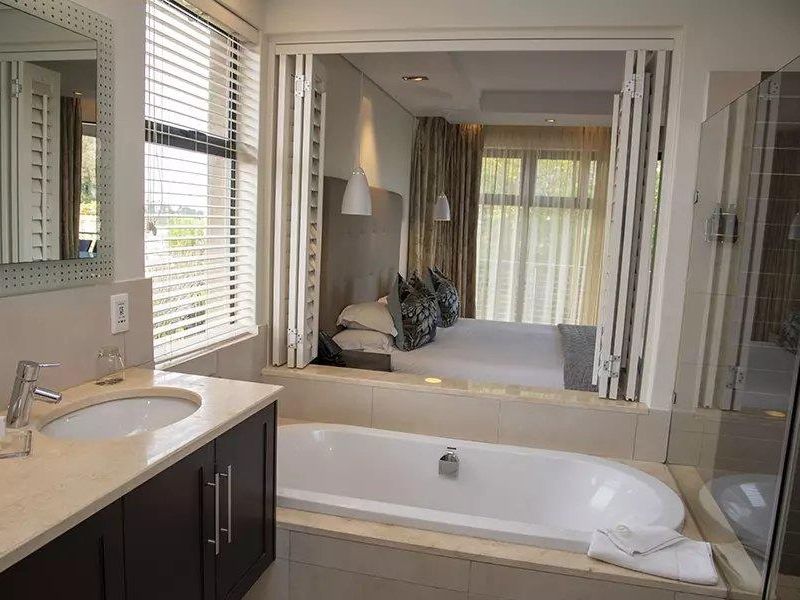 Fractional ownership for two weeks of every year, your opportunity to secure a glorious Knysna holiday or put your weeks into the pool and earn rental income - Photo 9