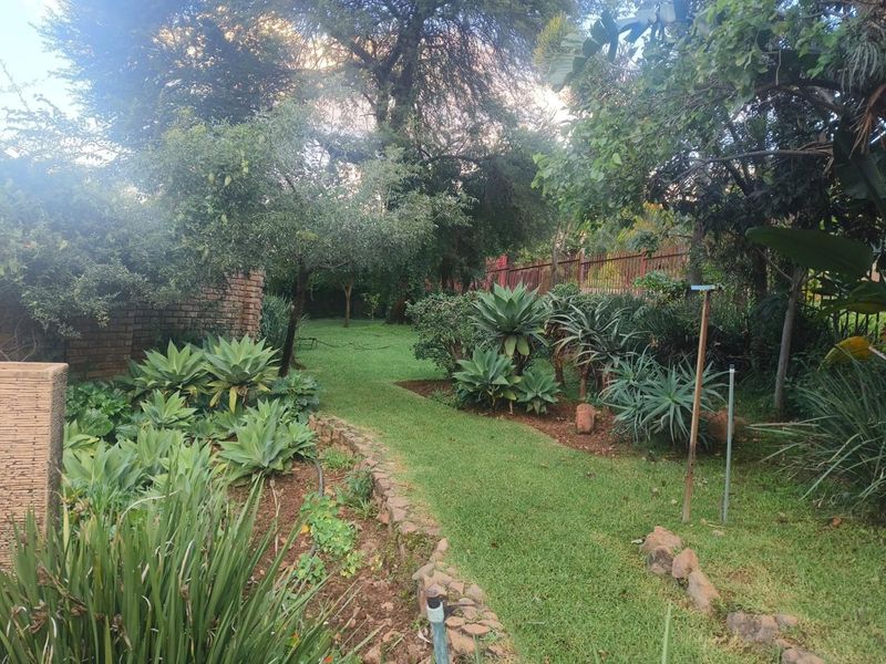 BEAUTIFUL 3 BEDROOM HOUSE FOR SALE IN SILVERTON RIDGE - Photo 3