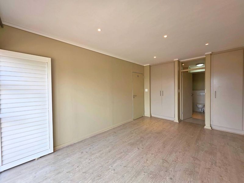 Modern & Secure 2 Bedroom Ground Floor Apartment - Photo 10