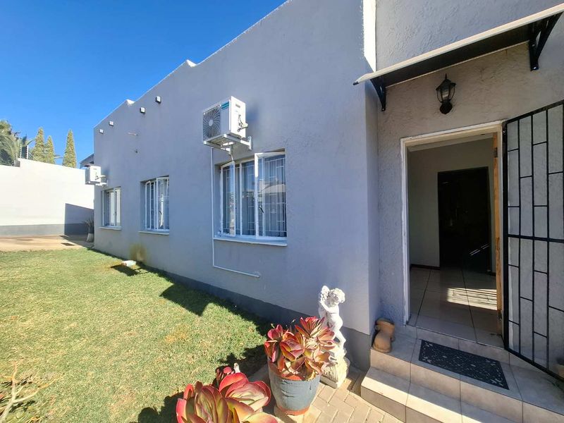 Affordable free standing home in Avis - Photo 1