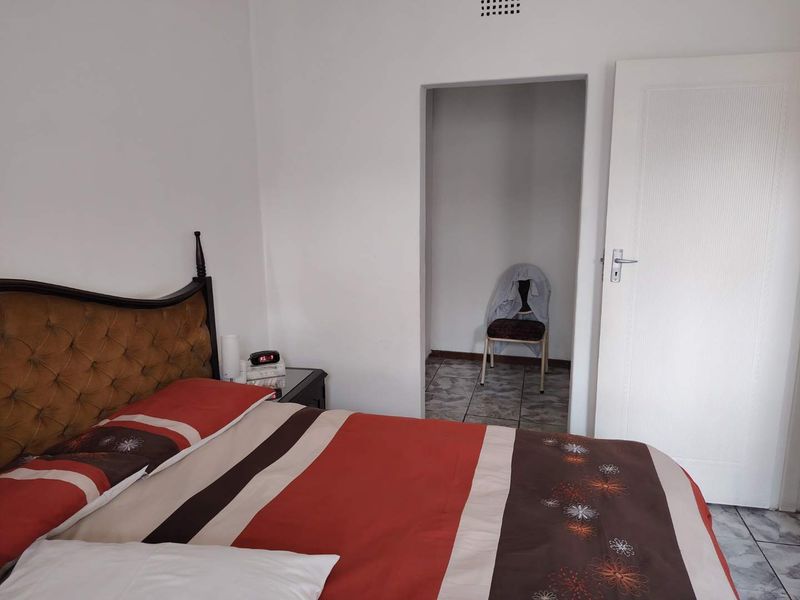 Spacious 3-Bedroom Duplex Townhouse in Secure Benoni Complex - Photo 9