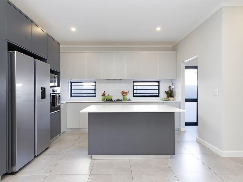 Your Perfect Family Home Awaits! - Photo 4