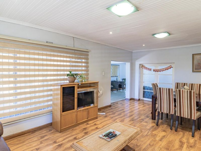 Family Home with Flatlet Near Hospital - Photo 10