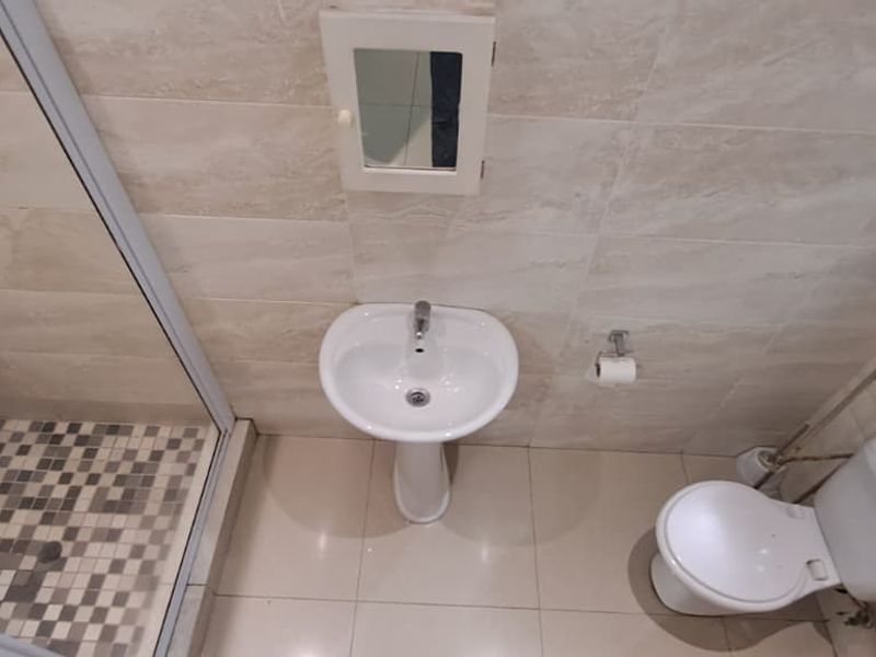 Step into this neat 2-bedroom granny flat, perfectly suited for comfortable everyday living. - Photo 7