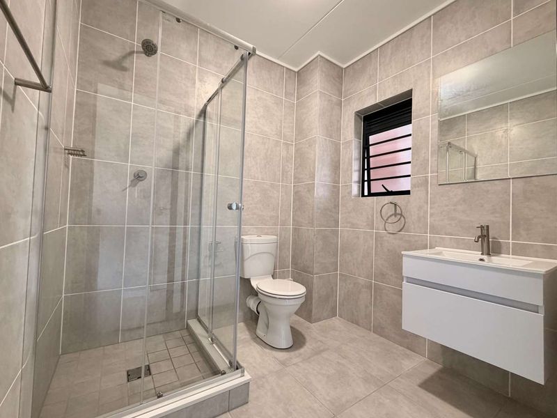 3 Bedroom Apartment for rent in Ballito Central - Photo 8