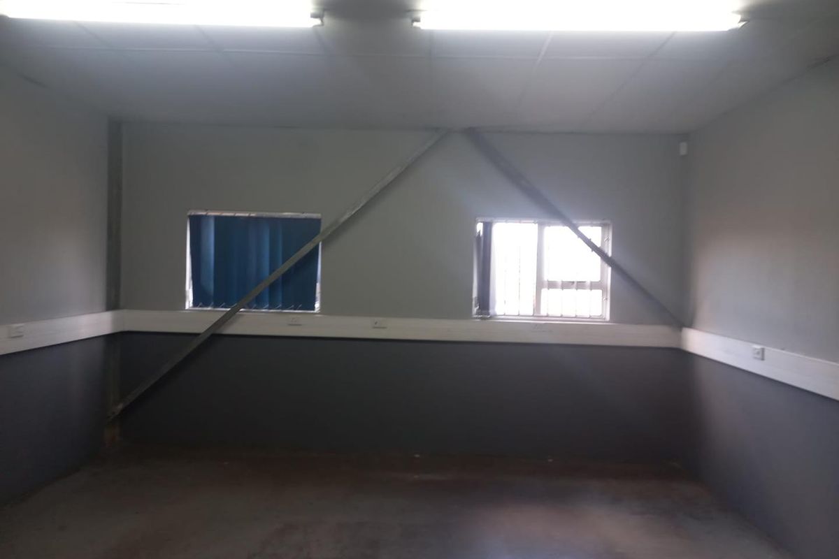 Versatile Commercial Space with Industrial Appeal in Richards Bay - Photo 4