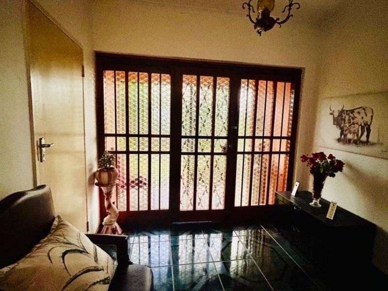 4 bedroom house with flat for sale in Vryheid - Photo 9