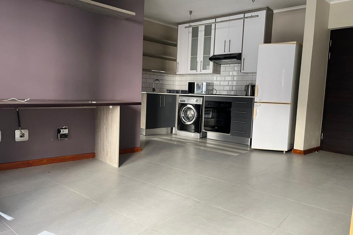 Modern 2 Bedroom in the Heart of Hatfield - Photo 5