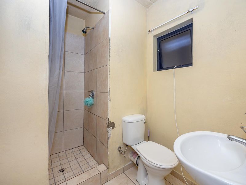 Studio Apartment for Sale in Maitland - Photo 9