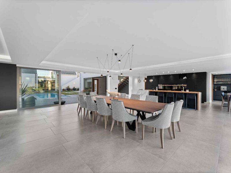 Off-Grid Luxury on the Canals – Includes Boat, Kayaks & More - Photo 6