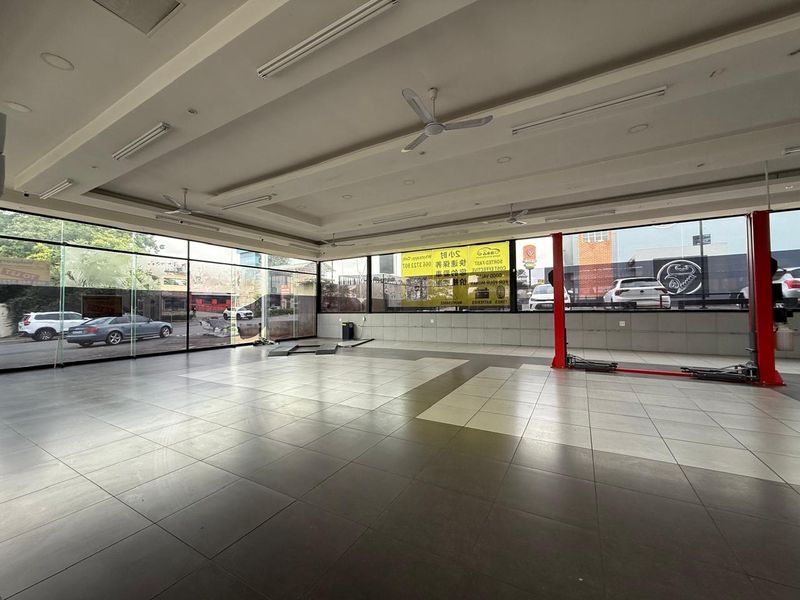 Prime Commercial Space Available for Lease in Rivonia - Photo 4