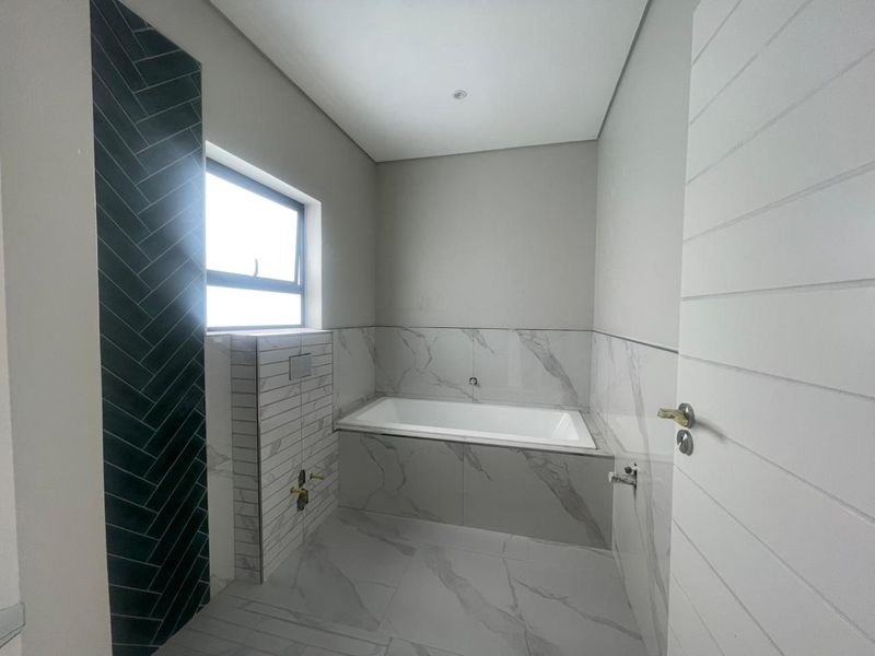 Brand New Family Home - Photo 7