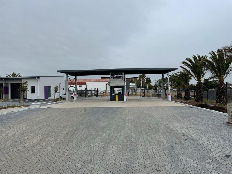 VARIETY of Light Industrial Units in Milnerton - Photo 3
