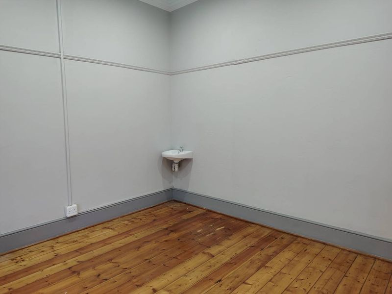 Prime Space for Medical or Wellness Professionals - Photo 6