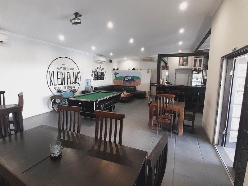 "Diverse Business Haven: Restaurant, Shops, Flats & Event Spaces!" - Photo 5