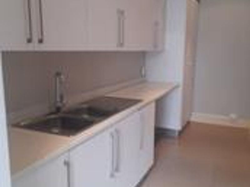 Dream Townhouse Awaits You in Klein Windhoek! - Photo 8