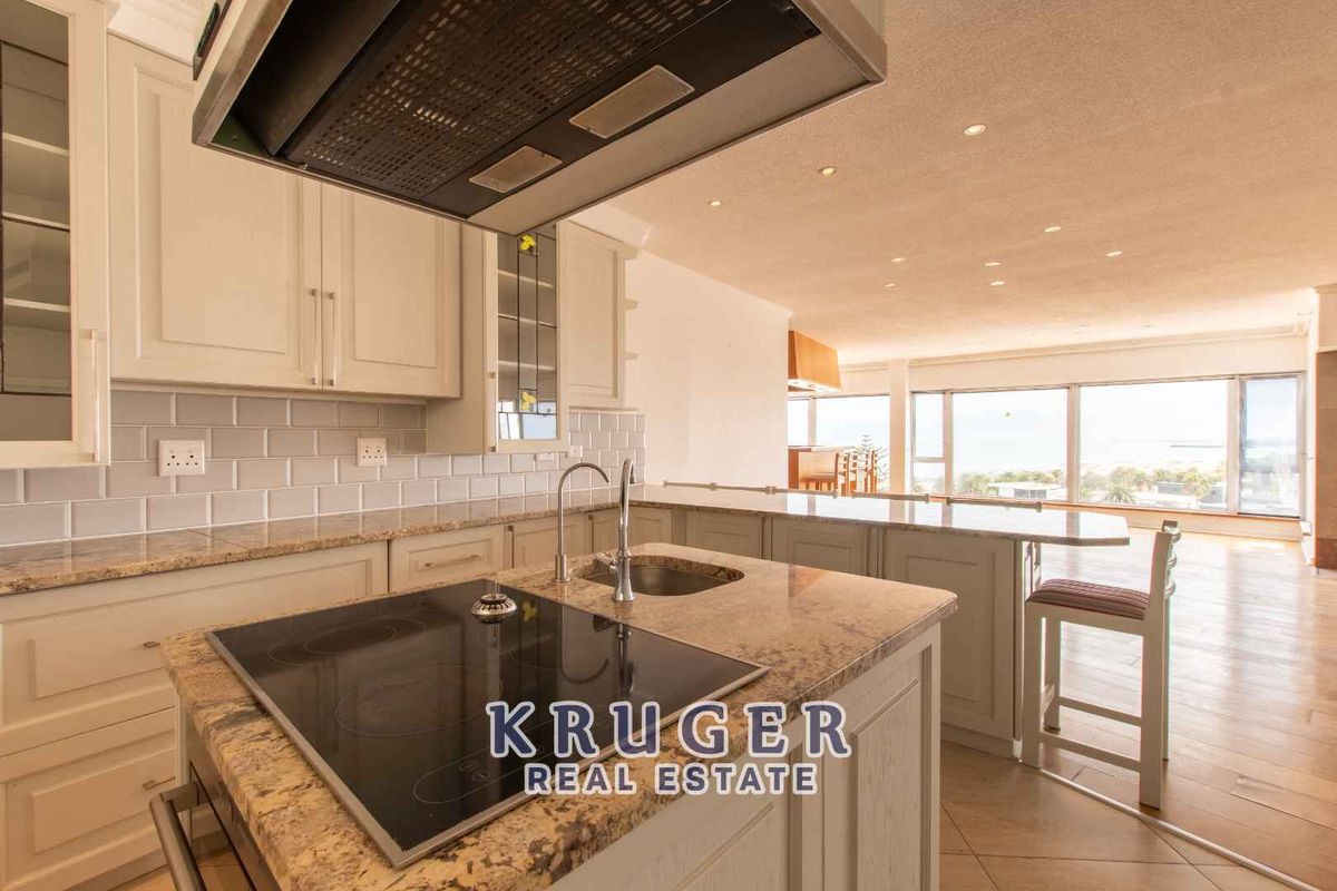 🚨 WARNING: Once You See This Penthouse, You Won’t Want to Leave! 🌊🔥 - Photo 5