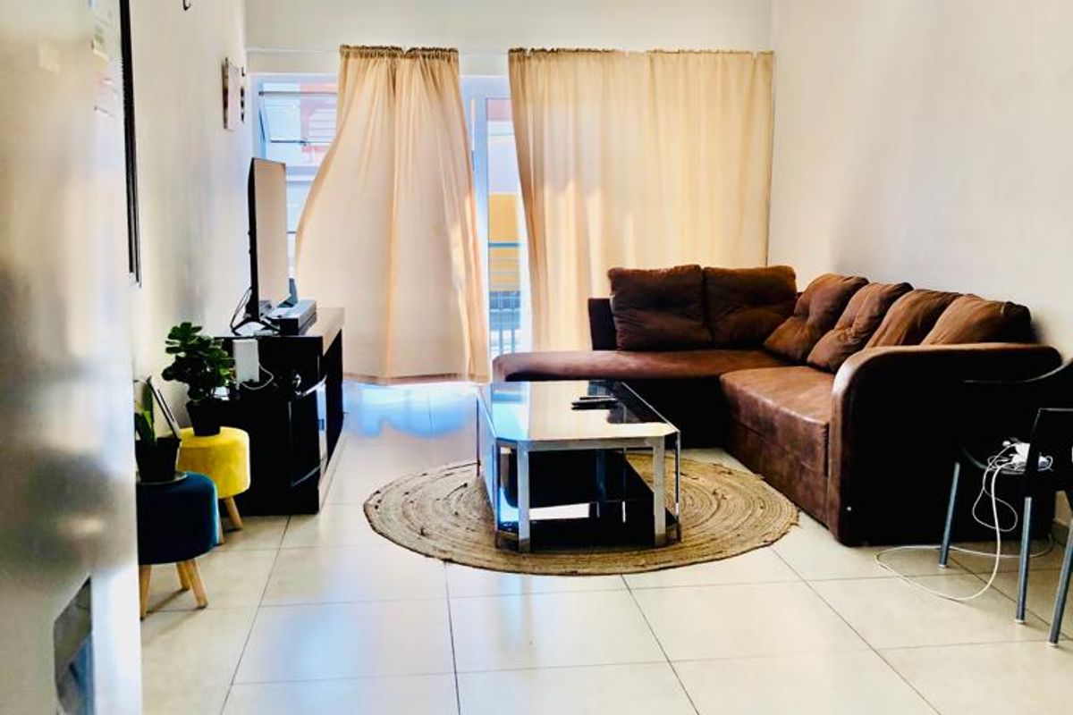 2 Bedroom Townhouse For Sale in Rocky Crest - Photo 4